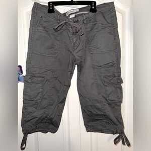 Garage Gray Y2K Cargo Capris